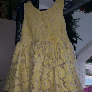 Yellow dress